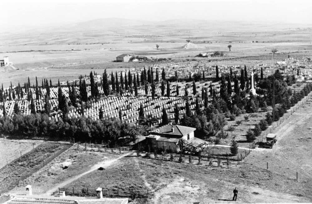 Στρατιωτικό Κοιμητήριο Βρετανικής Κοινοπολιτείας – Μίκρα